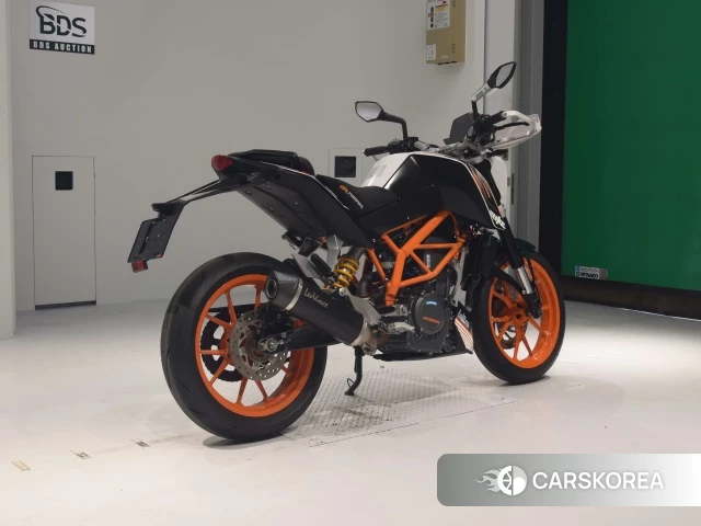 Проданный KTM 390 DUKE 2016 из Японии, фото 2