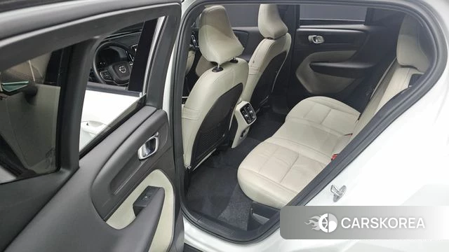 Volvo XC40 id 4408809 из Кореи 18