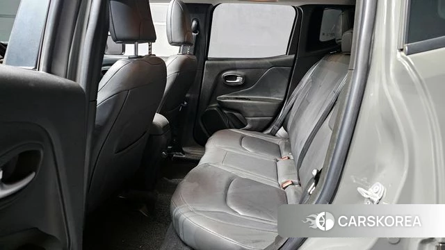 Jeep Renegade id 4310032 из Кореи 18