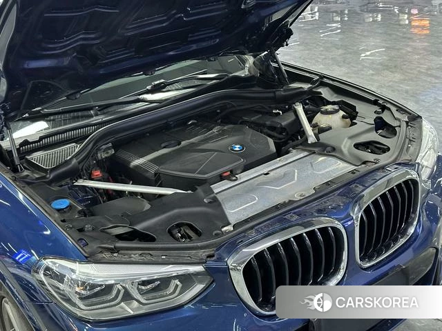 BMW X3 id 4278268 из Китая 18