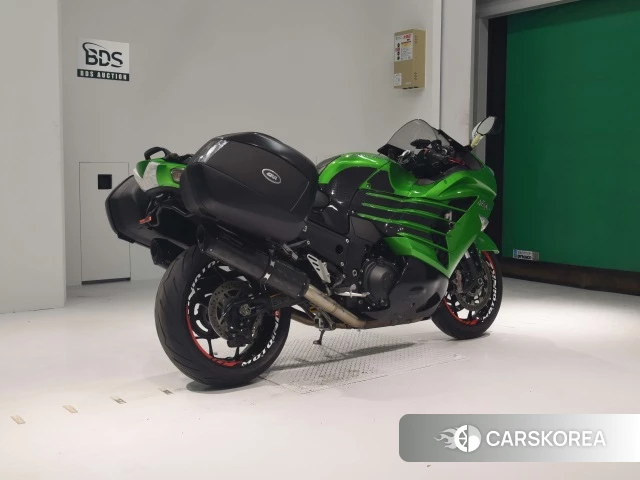 Проданный Kawasaki ZX-14R NINJA ABS 2017 из Японии, фото 2