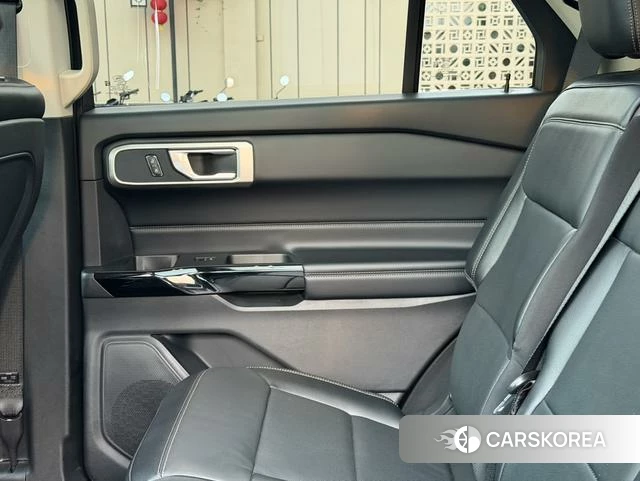 Ford Explorer id 4387634 из Китая 18