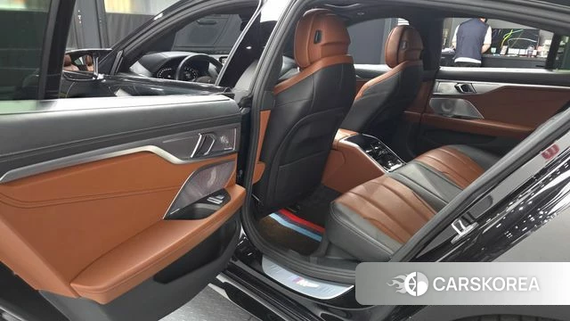 BMW 8 Series (G15) id 4223505 из Кореи 18