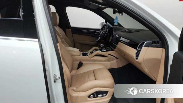 Porsche Cayenne (PO536) id 4470956 из Кореи 18