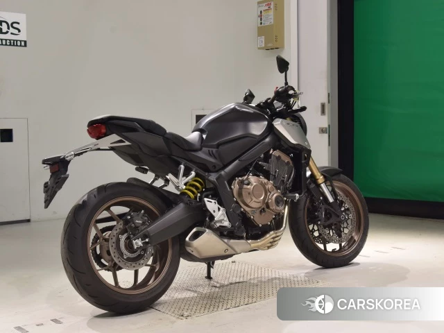 Проданный Honda CB650R id 4022754 из Японии, фото 2