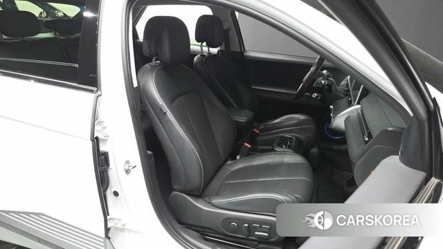 Hyundai Ionic 5 id 4282475 из Кореи 18