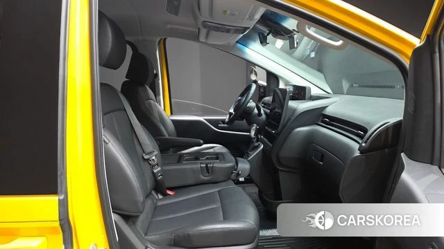 Hyundai Staria id 4681588 из Кореи 18