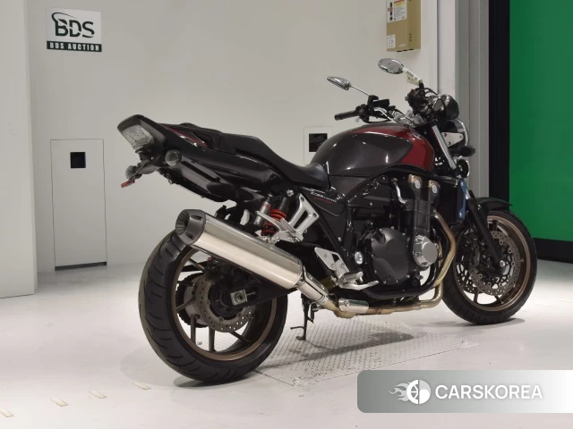 Проданный Honda CB1300SF 2015 из Японии, фото 2