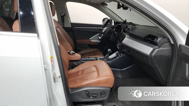 Audi Q3 (F3) id 4528465 из Кореи 18