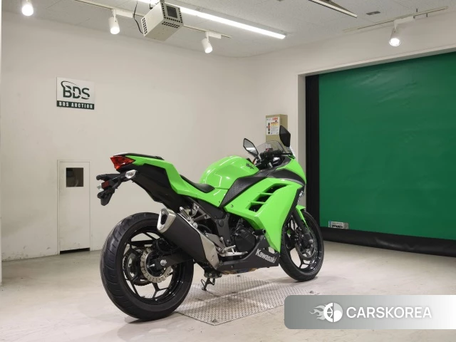 Проданный Kawasaki NINJA 250 2015 из Японии, фото 2