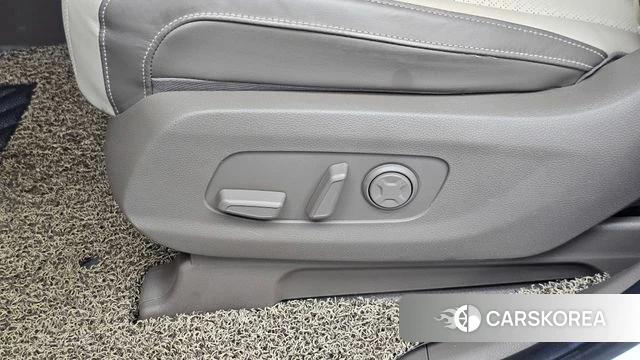 Kia Carnival 4th generation id 4666946 из Кореи 18
