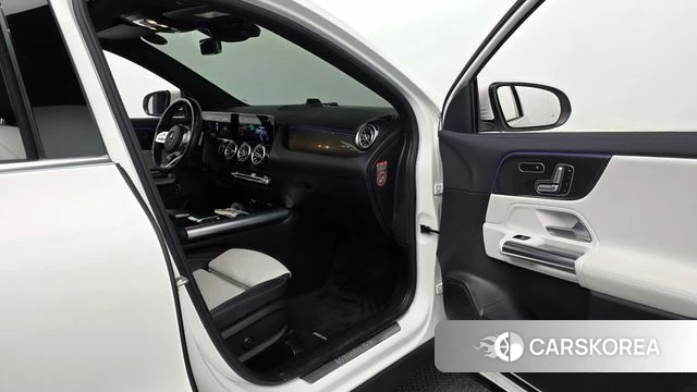 Mercedes-Benz GLA - Class H247 id 4849247 из Кореи 18