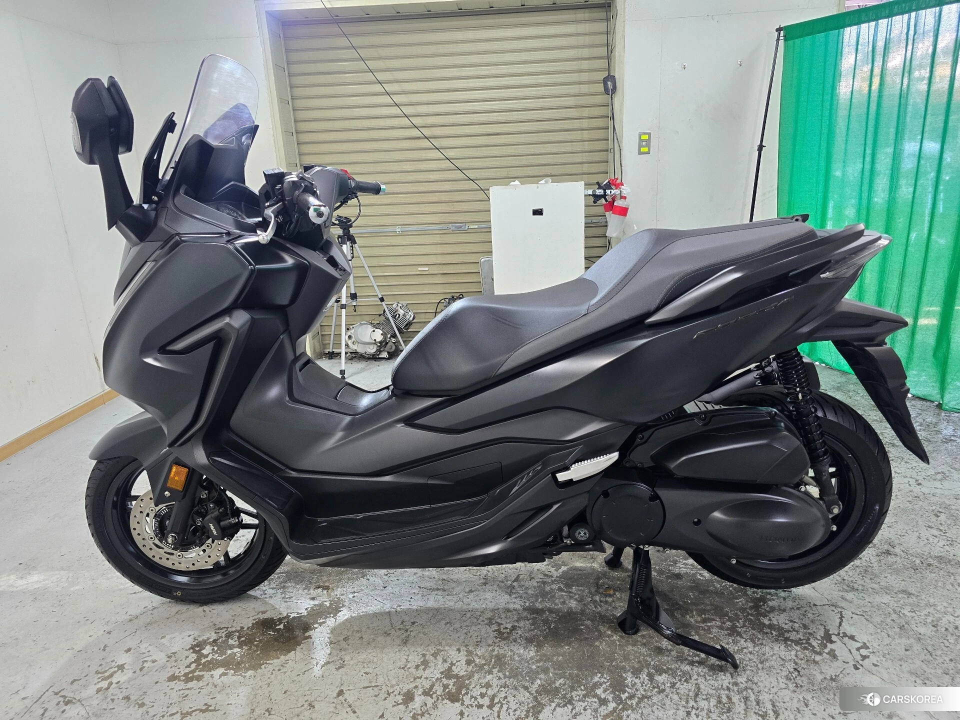 Проданный Honda FORZA id 4380269 из Японии, фото 18