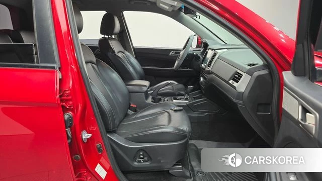 Ssangyong Rexton Sports id 4667836 из Кореи 18