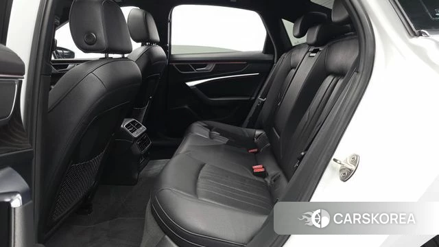 Audi A6 (C8) id 4500704 из Кореи 18