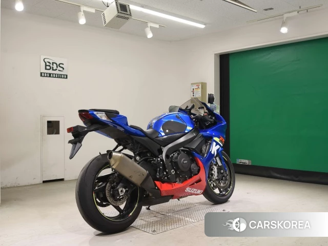 Проданный Suzuki GSX-R600 2017 из Японии, фото 2