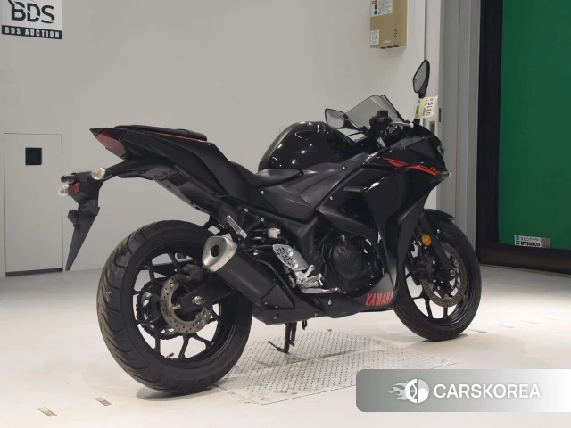 Проданный Yamaha YZF-R25 2015 из Японии
