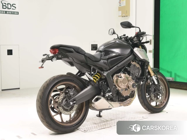 Проданный Honda CB650R 2022 из Японии