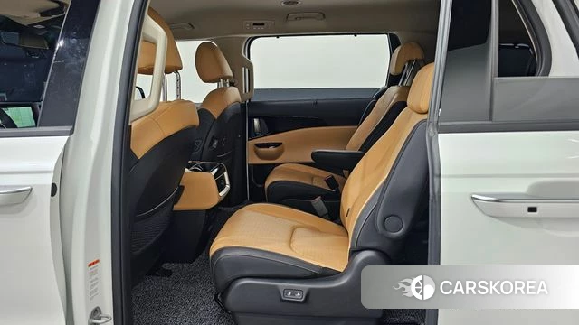 Kia Carnival 4th generation id 4618434 из Кореи 18