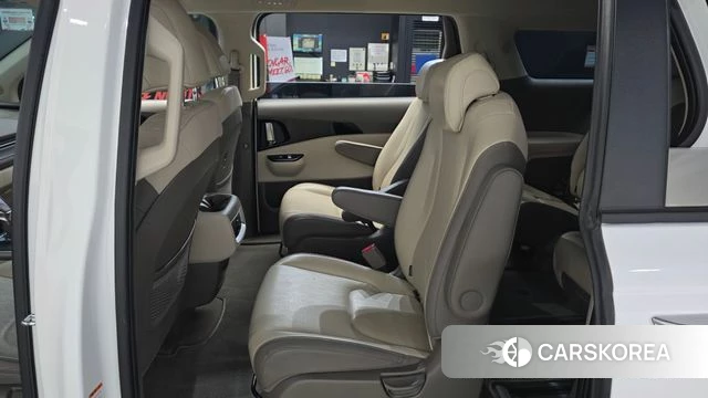 Kia Carnival 4th generation id 4517441 из Кореи 18