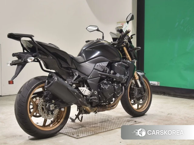 Проданный OTHER Z750RA 2012 из Японии