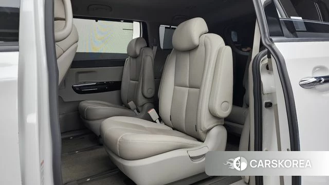 Kia The New Carnival id 4642933 из Кореи 18