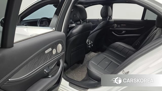 Mercedes-Benz E-Class W213 id 4361569 из Кореи 18