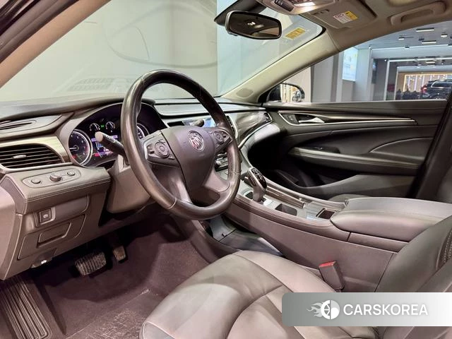 Buick Lacrosse id 3804909 из Китая 18