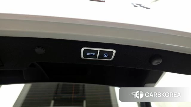 Hyundai Grandeur Hybrid (GN7) id 4394450 из Кореи 18