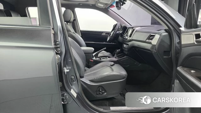 Ssangyong Rexton Sports id 4197103 из Кореи 18