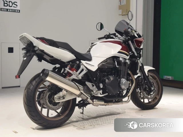 Проданный Honda CB1300SF 2018 из Японии