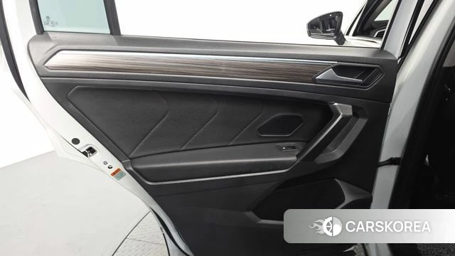 Volkswagen Tiguan Allspace id 4360617 из Кореи 18