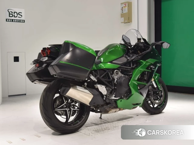 Проданный Kawasaki NINJA H2 SX SE 2018 из Японии, фото 2