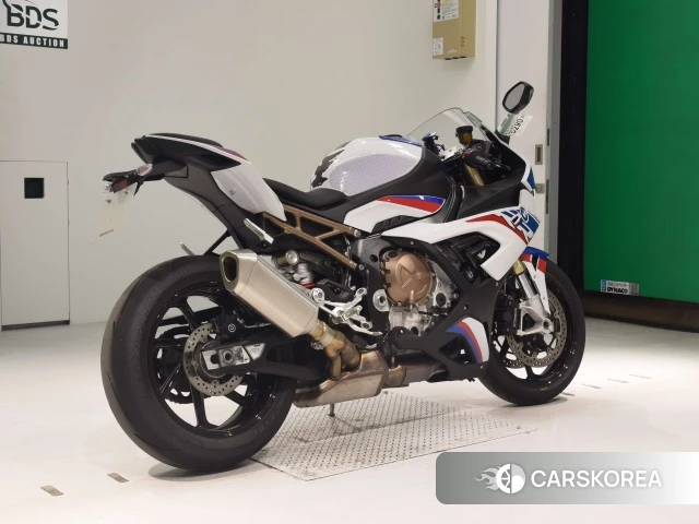 Проданный BMW S1000RR M PACKAGE 2021 из Японии, фото 2