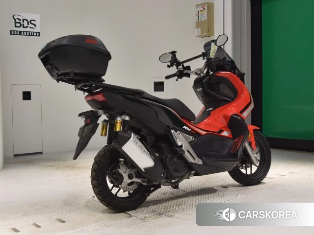 Проданный Honda ADV150 2019 из Японии