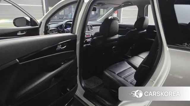 Kia The New Sorento id 4581900 из Кореи 18