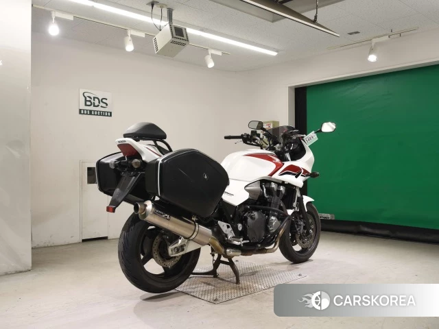 Проданный Honda CB1300ST 2010 из Японии, фото 2
