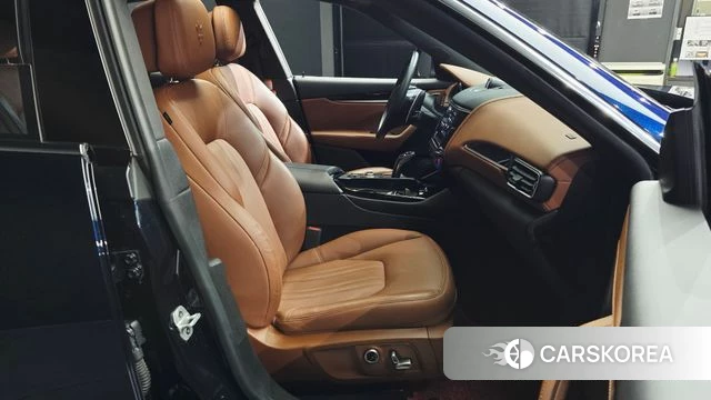 Maserati Levante id 4567289 из Кореи 18