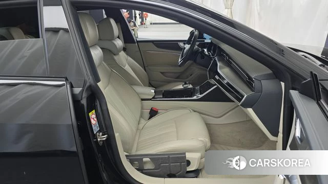 Audi A7 (4K) id 4836607 из Кореи 18