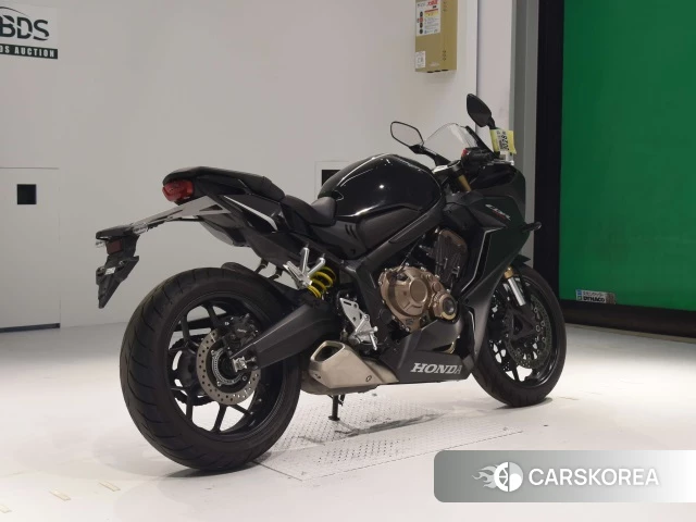 Проданный Honda CBR650R 2021 из Японии, фото 2