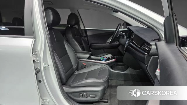 Kia Niro Plus id 4701855 из Кореи 18