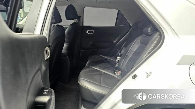 Hyundai Venue id 4500552 из Кореи 18