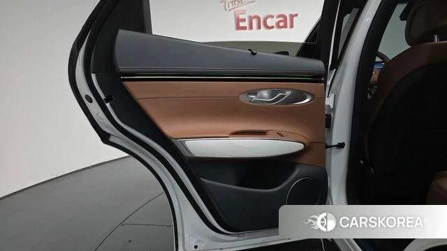 Genesis GV70 id 4612707 из Кореи 18