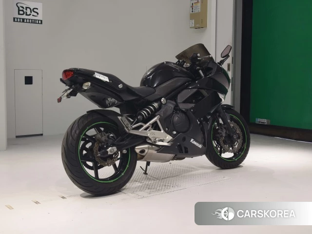 Проданный Kawasaki NINJA 400R 2010 из Японии, фото 2