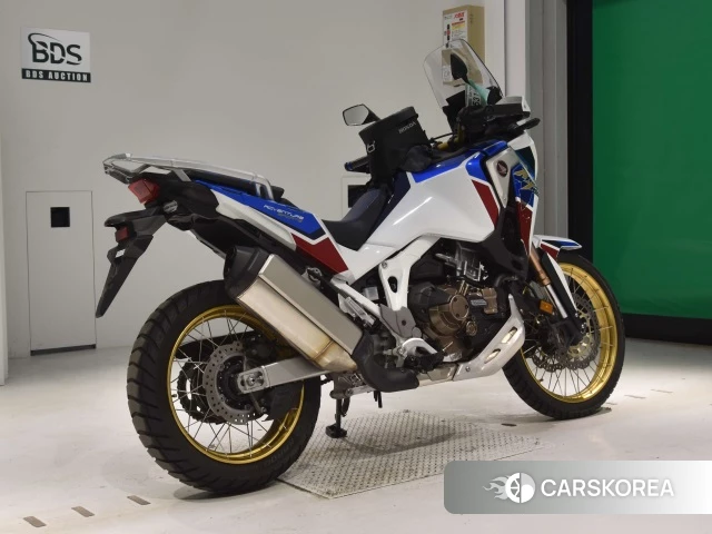 Проданный Honda CRF1100L AFRICA TWIN DCT 2019 из Японии, фото 2