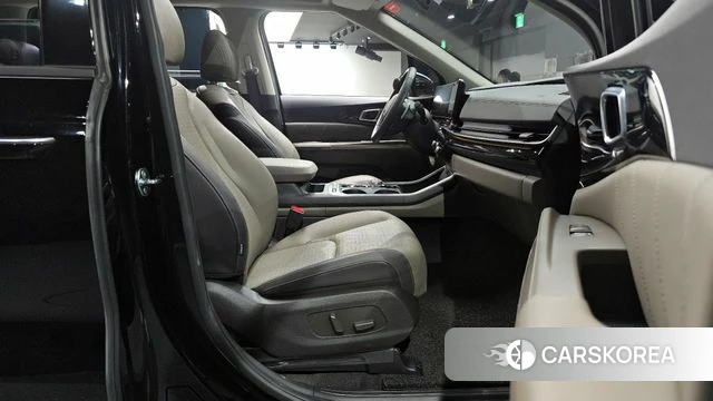 Kia The New Carnival 4th Generation id 4354270 из Кореи 18