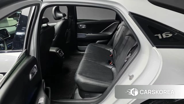 Hyundai Ionic 6 id 4880750 из Кореи 17