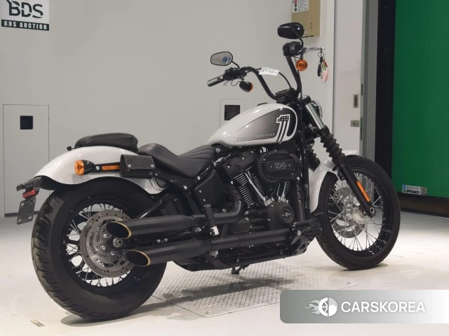 Проданный Harley-Davidson Softail Street Bob FXBBS1870 2021 из Японии, фото 2