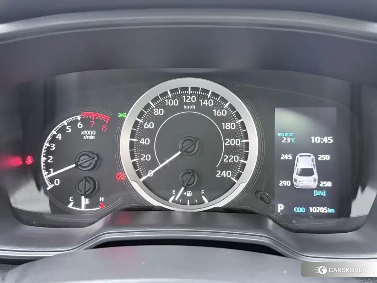 Toyota Corolla id 4589493 из Китая 18