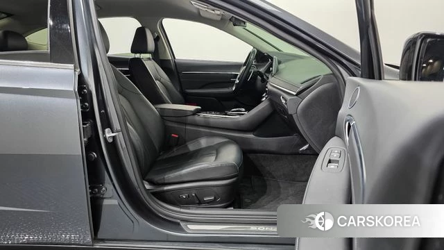Hyundai Sonata (DN8) id 4395489 из Кореи 18